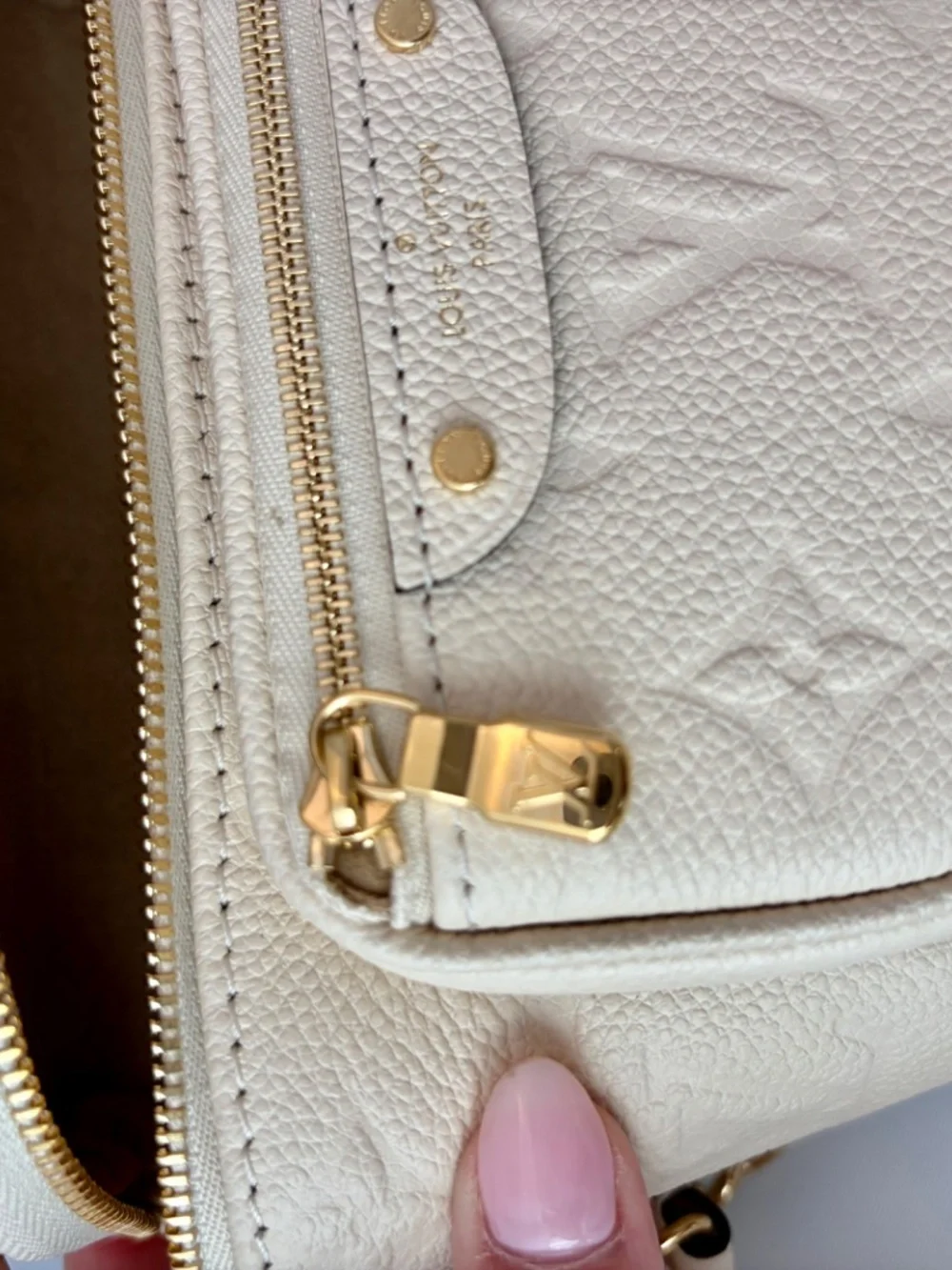 Louis Vuitton excellent made